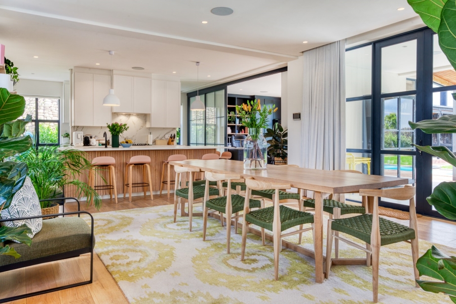 6 Bedroom Property for Sale in Constantia Western Cape